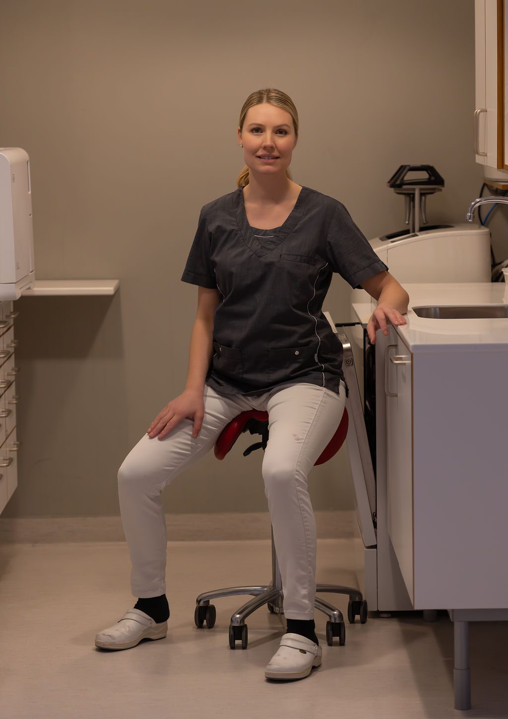 Medarbetare redo att ta emot patienter på Arninge Tandklinik